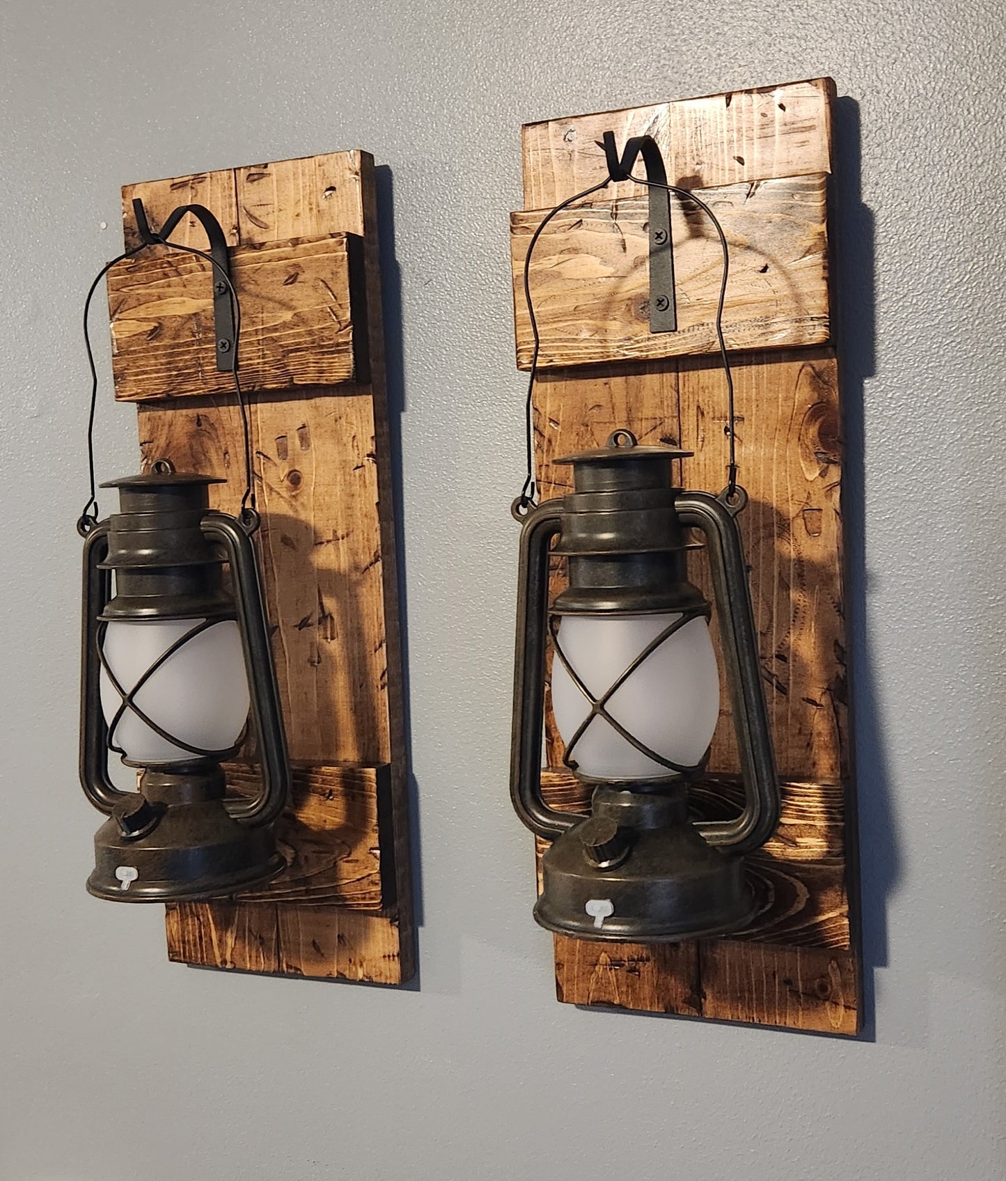 Pair of Vintage lanterns wall sconce