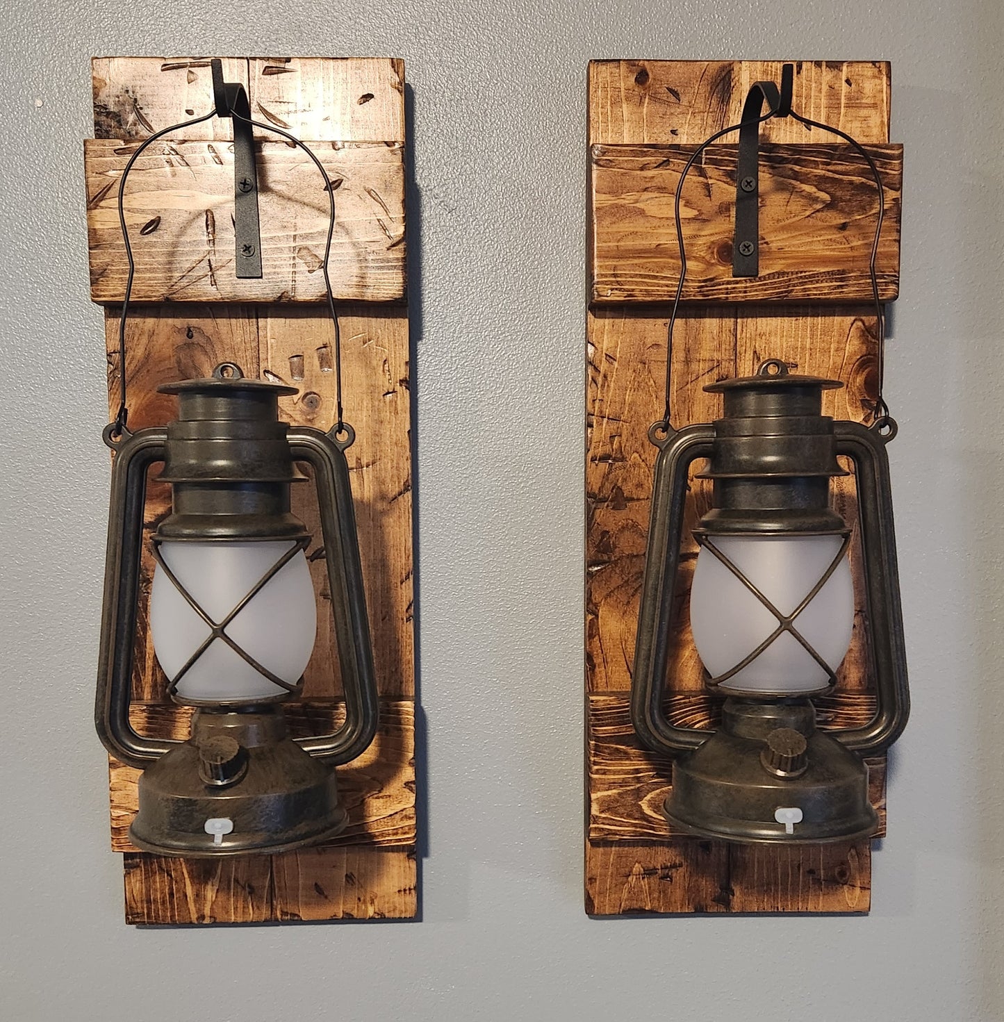 Pair of Vintage lanterns wall sconce